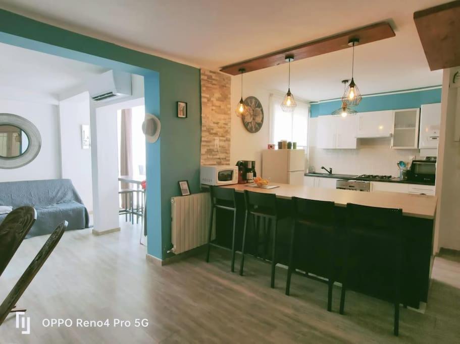 Grand T2 Esprit Loft Coeur De Ville 세테 외부 사진